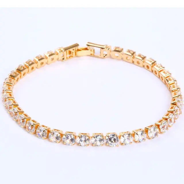 Armband mit kubischem Kettenglied