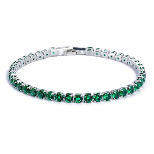 Armband mit kubischem Kettenglied