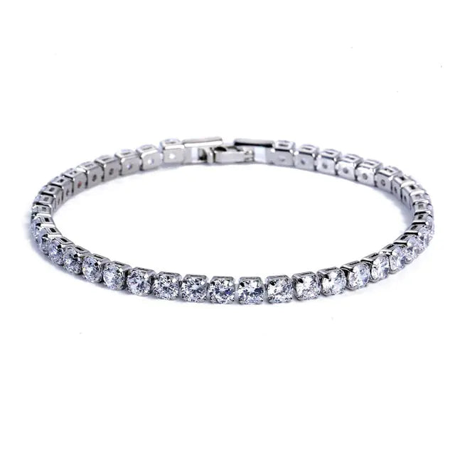 Armband mit kubischem Kettenglied